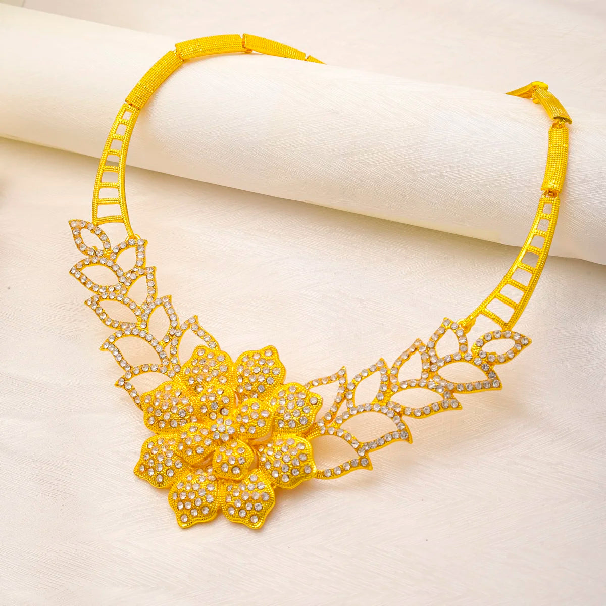 Liffly Dubai Jewelry Set for Women 24K Gold Plated Luxury Flower Necklace Earrings Bracelet Bridal Jewellery Wedding Party