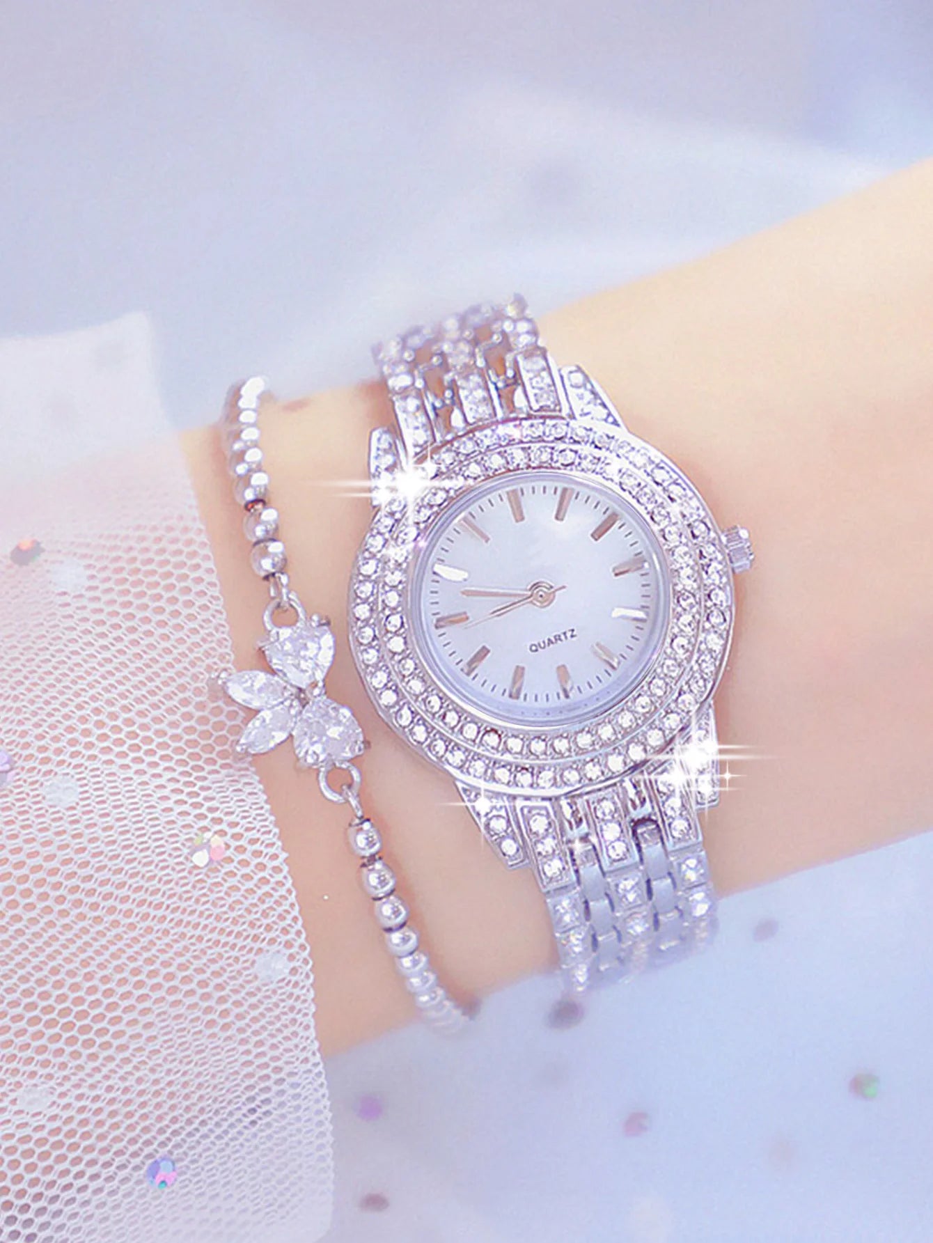 2pcs Fashionable Diamond Studded Real Nail Scale Alloy Set Quartz Bracelet Watch FOR WOMEN'S Watches