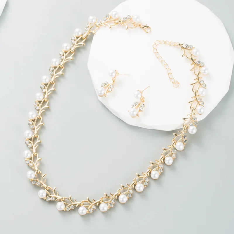 Luxury Imitation Pearl Beaded Necklace Earring Bracelet for Women Exquisite Wedding Bride Crystal Jewelry Sets Party Accesories