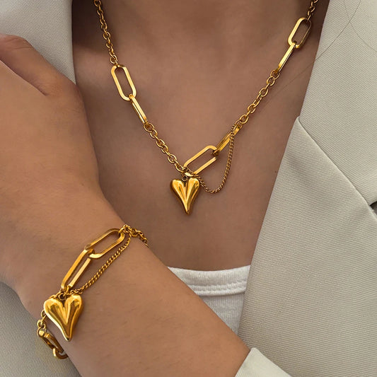 Stainless steel combination of two sets of new light luxury retro heart-shaped irregular chain women's jewelry daily matching
