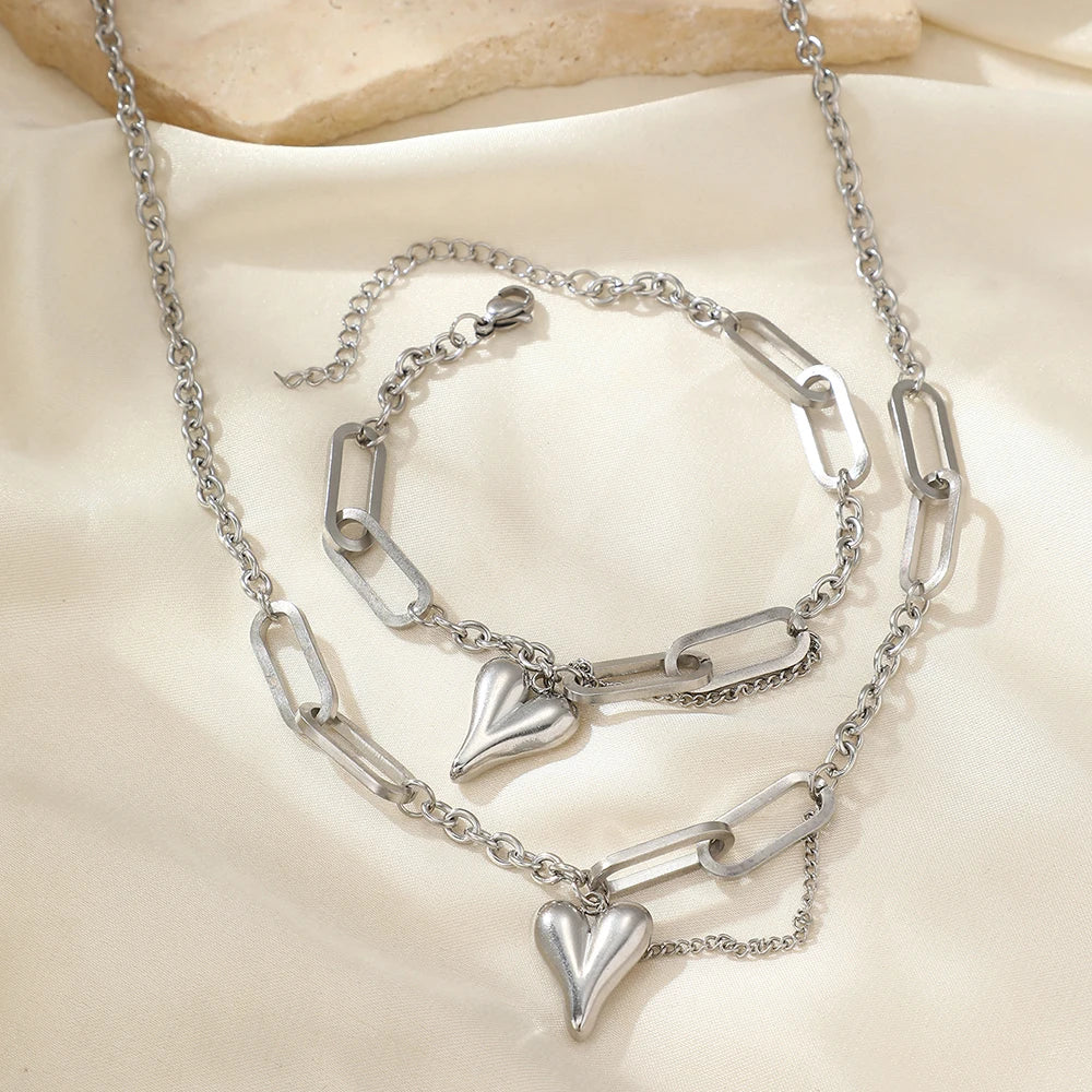 Stainless steel combination of two sets of new light luxury retro heart-shaped irregular chain women's jewelry daily matching