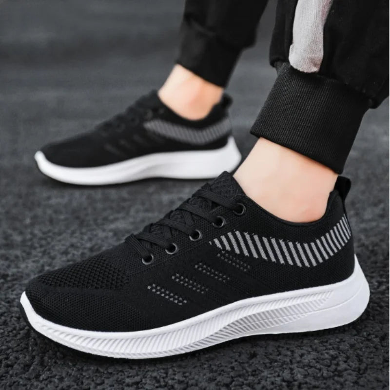 Men's casual shoes, 2025 trendy and fashionable sports shoes, breathable running shoes, outdoor walking training tennis shoes