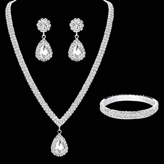 4 Pieces Luxurious Jewelry Set Exquisite Rhinestone Pendant Elegant Women's Crystal Silver Plated Necklace Earrings Bracelet Set