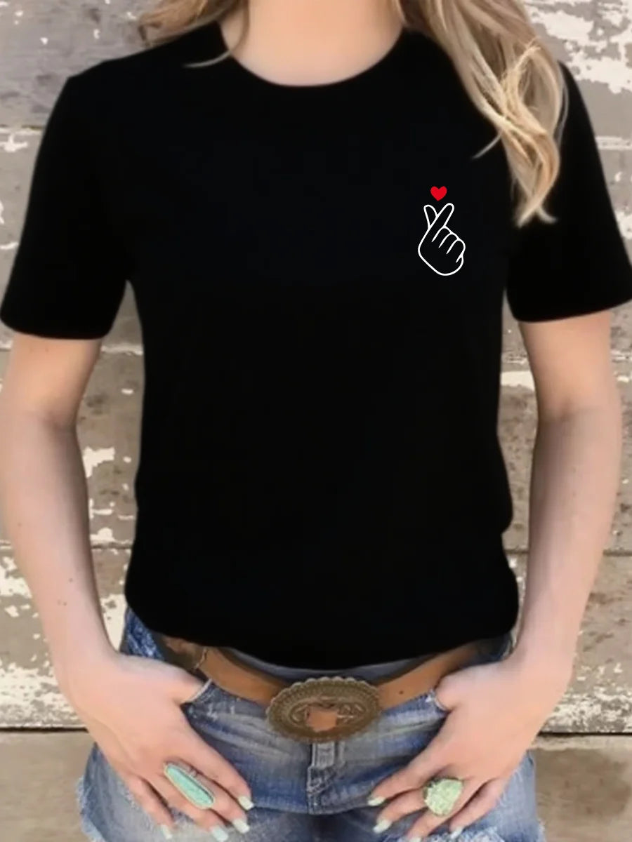 Finger Love Symbol T-shirt Finger Kpop Shirt Women Graphic T-Shirts Cute K-Pop Tee Short Sleeve Female Tops